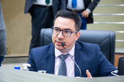 Rodrigo Guedes vota contra emprestimo 1