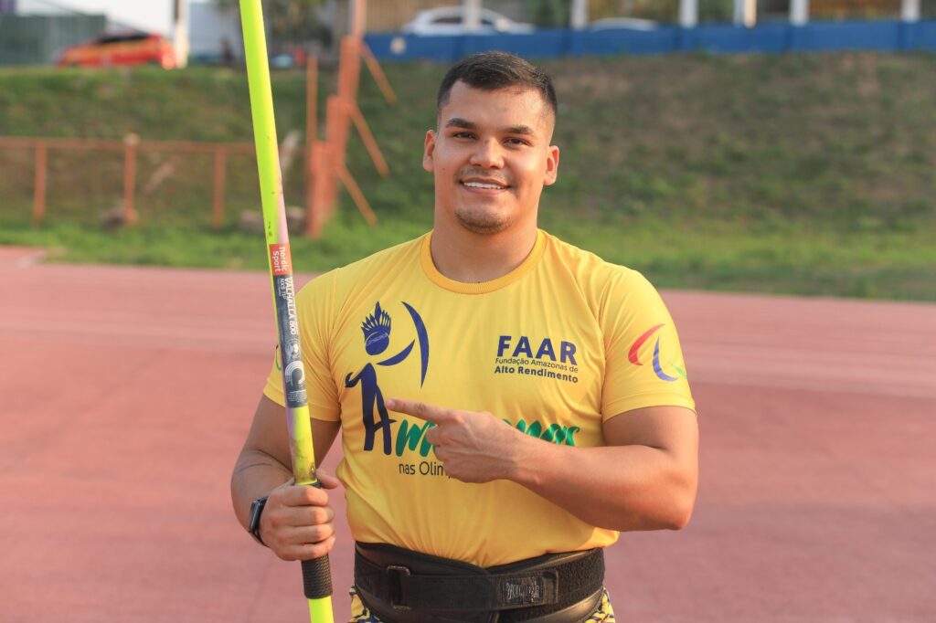 A 100 dias dos Jogos Olímpicos, atletas apoiados pelo Governo do Amazonas destacam caminho para chegar até Paris 2024 4 SEDEL Pedro Nunes realiza seus treinos na Vila Olimpica FOTO Julcemar Alves 1 1024x682 1