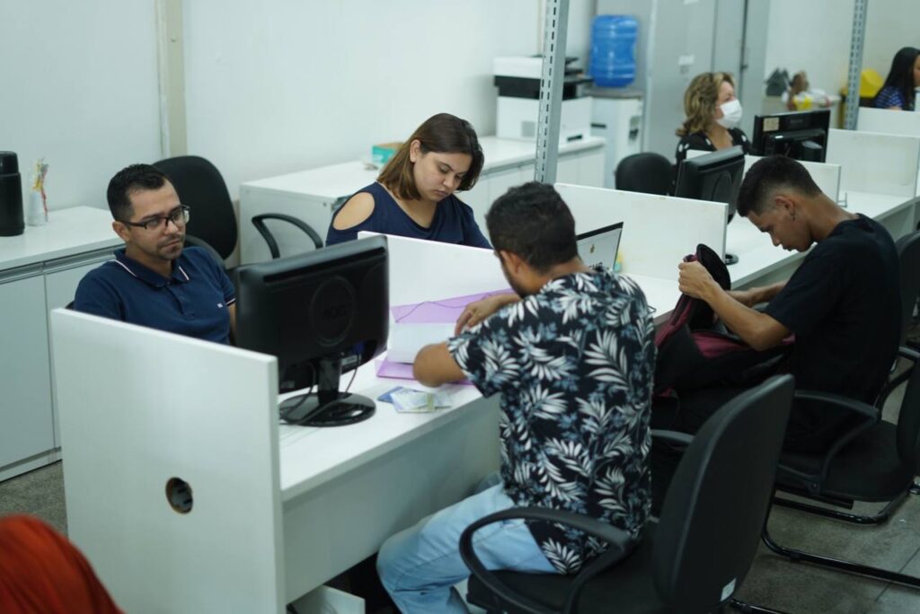Sine Amazonas divulga 183 vagas de emprego para esta sexta-feira 2 SINE AMAZONAS VAGA DE EMPREGO 2 1024x684 1