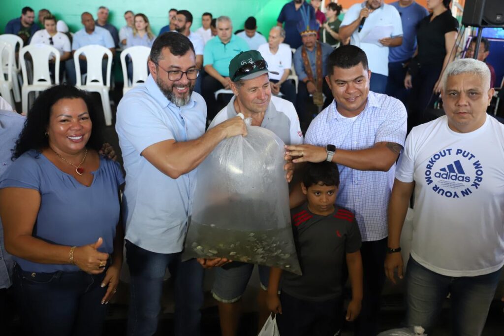 Governo do Amazonas fomenta agricultura familiar e piscicultura de Rio Preto da Eva 6 Sepror Idam Fomento foto Emerson Martins 4 1024x682 1