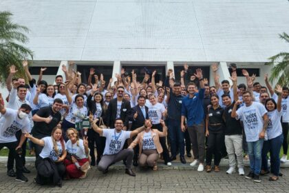 Sinesio Campos articula derrubada de projeto que prejudicava a categoria dos optometristas