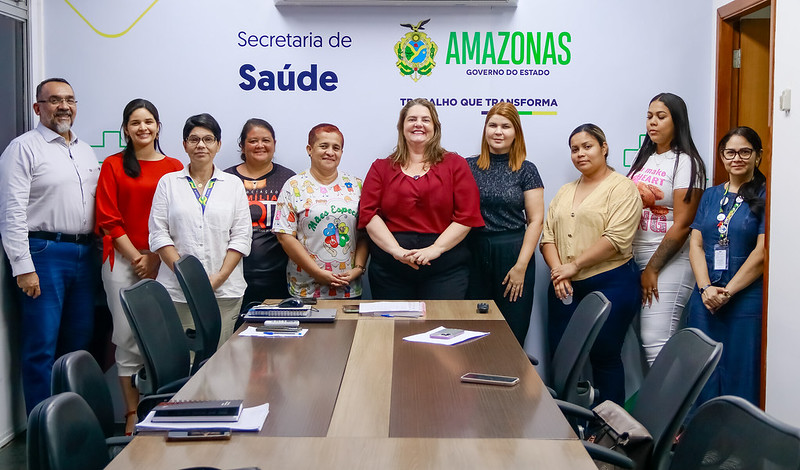 Secretaria de Saúde realiza reunião para tratar sobre novos fluxos de atendimento da CEMA 2 Titular da SES AM reune com maes de PCDs foto Evandro