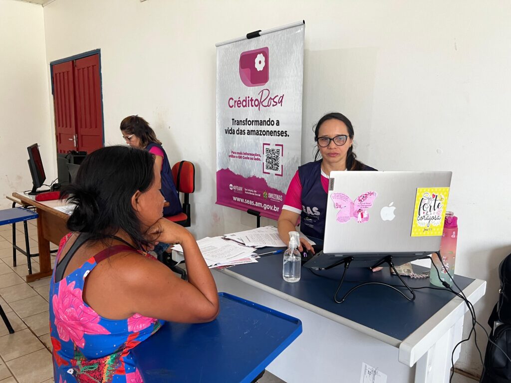 Governo do Amazonas leva atendimento do programa Crédito Rosa para Barreirinha 2 atendimento credito rosa barreirinha seas foto divulgacao 1024x768 1