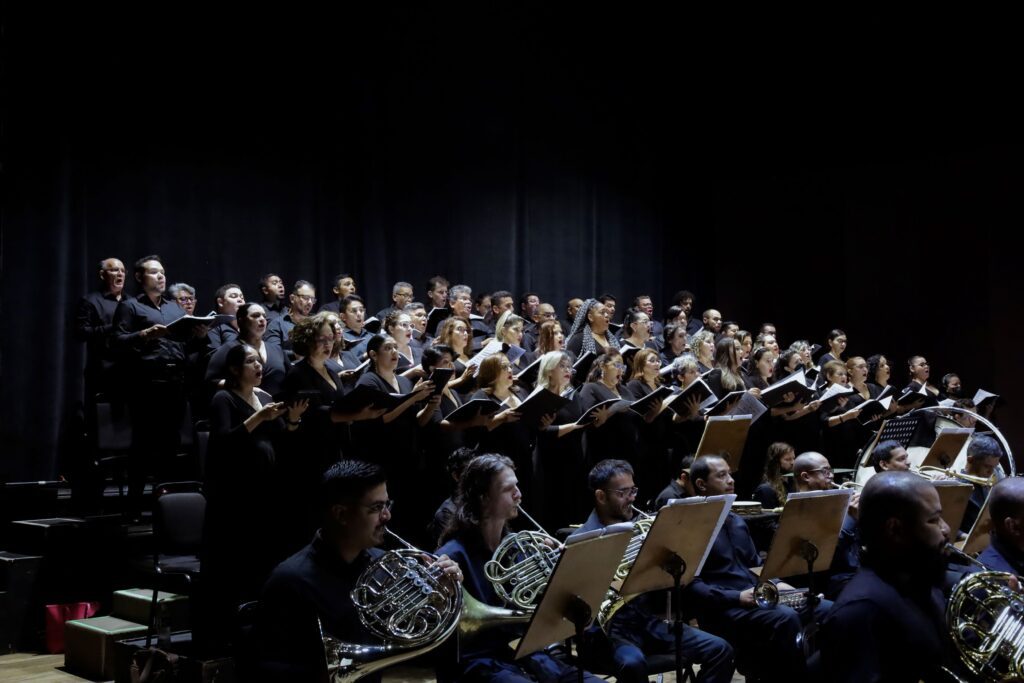Cantata cênica “Carmina Burana” estreia na Temporada de Corpos Artísticos nesta quinta-feira 2 cultura coral do amazonas divulgacao 1024x683 1