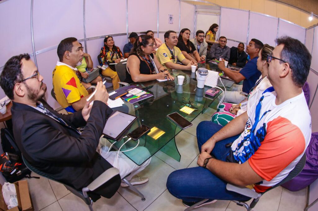 Com apoio do Governo do Amazonas, 1° Encontro Estadual de Gestores Municipais de Cultura do Amazonas começa nesta segunda-feira 4 cultura encontro gestores do interior foto marcely gomes 02 1024x682 1
