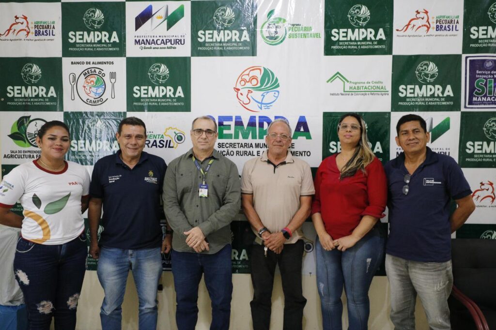 Garantia Safra: Sepror leva orientações sobre adesão ao programa em Manacapuru 3 reuniao garantia safra Isaac Maia Sepror 2 1024x682 1