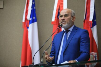 Deputado Cabo Maciel propoe prioridade na transferencia de servidores da Seduc com filhos e dependentes com deficiencia Foto Paulo Ferraz 1024x682 ntsfpc