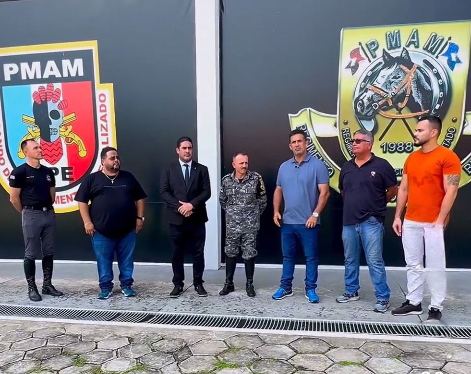 Deputado Cristiano DAngelo visita area de construcao do Centro de Equoterapia em Manacapuru Foto Ely Caldeira jKbrVP
