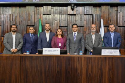Nucleo de Relacoes Internacionais do Amazonas coordenado pelo deputado Joao Luiz contribui com a criacao do nucleo no Rio de Janeiro K7jOVY