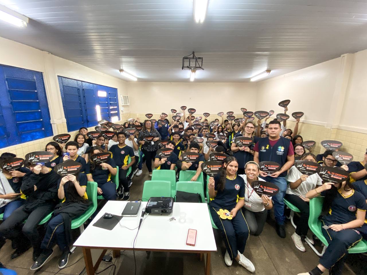 Palestras do E28098Ei Te Orienta iniciativa do deputado Joao Luiz alcancam mais de 500 alunos em escolas da zona Sul de Manaus ZESara