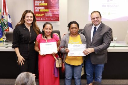 Projeto Procuradoras Legais da Aleam forma 70 liderancas mulheres da zona Norte de Manaus Foto Miguel Almeida zPdqfD