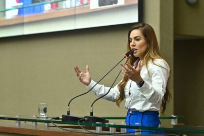 Projeto de Lei da deputada Debora Menezes tem o objetivo de facilitar diagnostico e tratamento do cancer em bebes QLVzaF