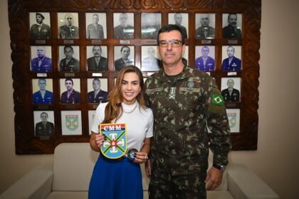 Debora Menezes visita CMM que esta disputando premio internacional de Melhor Escola do Mundo Foto Daniel Nogueira a2iket