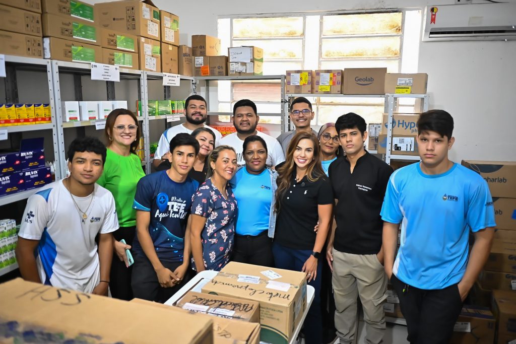 Debora Menezes acompanha entrega de medicamentos as Unidades Basicas de Saude de Tefe Foto Daniel Nogueira 1024x683 Wg7Oyv