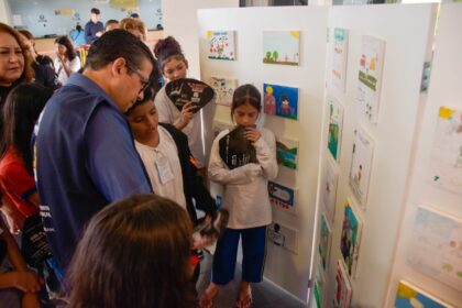 Deputado Joao Luiz participa da exposicao O trabalho infantil que ninguem ve na Aleam Foto Mauro Smith hEIG3A