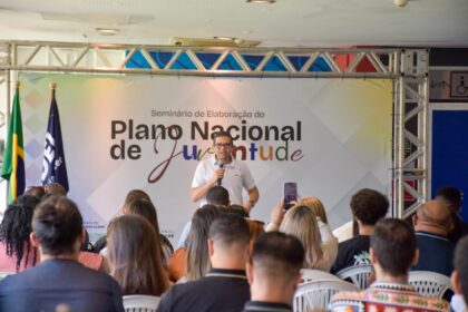 Deputado Joao Luiz participa de Seminario de Elaboracao do Plano Nacional de Juventude na Arena da Amazonia Foto Mauro Smith dGX8xr