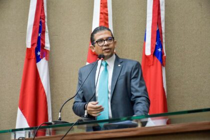 Deputado Joao Luiz propoe Anteprojeto de Lei que dispoe sobre a inclusao do simbolo de conscientizacao nos uniformes de alunos com TEA no Amazonas Foto Mauro Smith Corbhf