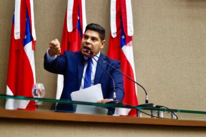 Deputado Mario Cesar Filho notifica as operadoras de navegacao pelo aumento abusivo da Taxa de Pouca Agua Foto Leandro Cardoso 1024x683 8jmy4r
