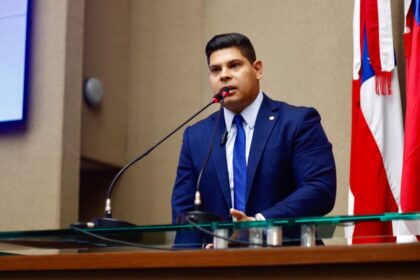 No Dia Mundial Contra o Trafico de Pessoas deputado Mario Cesar Filho destaca avancos no combate ao trafico e desaparecimento de pessoas no Amazonas Foto Leandro Cardoso 1024x683 8BUduA