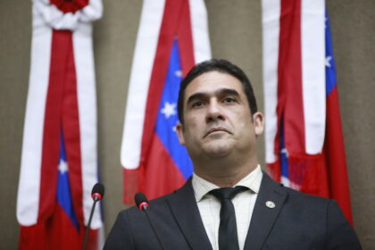Projeto de Lei do deputado Cristiano DAngelo pretende instituir o Dia do Pesquisador Cientifico no Amazonas WrThuQ