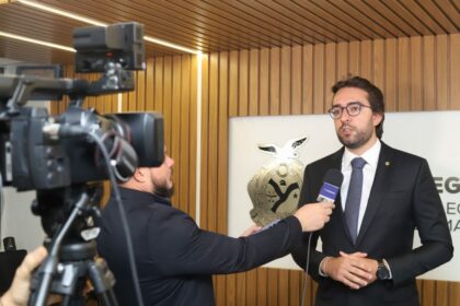 Deputado Thiago Abrahim propoe programa de atencao a saude sexual de mulheres em situacao de rua Foto Jhonantan Darth 1024x683 dJxSYL