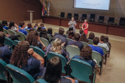 Palestra na Assembleia Legislativa do Amazonas aborda Violencia contra a Mulher Foto Alberto Cesar Araujo zcb7BG