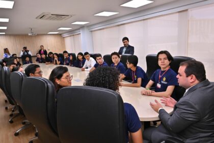 Roberto Cidade destaca Leis de sua autoria que favorecem ingresso no ensino superior e acesso ao primeiro emprego CLfaUS
