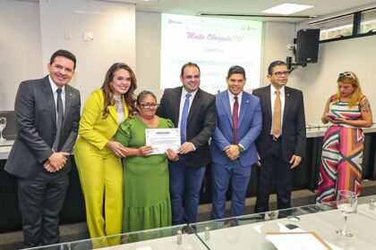 Presidente da Aleam Roberto Cidade destaca importancia da Procuradoria da Mulher durante formatura da 3a turma de E28098Procuradoras Legais GdvdE3