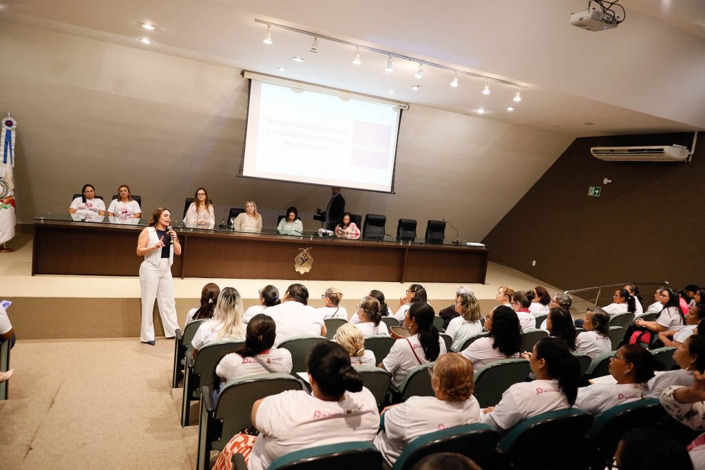 Assembleia Legislativa do Amazonas forma quinta turma de E28098Procuradoras Legais Foto Alberto Cesar Araujo 1024x683 G5zkmI