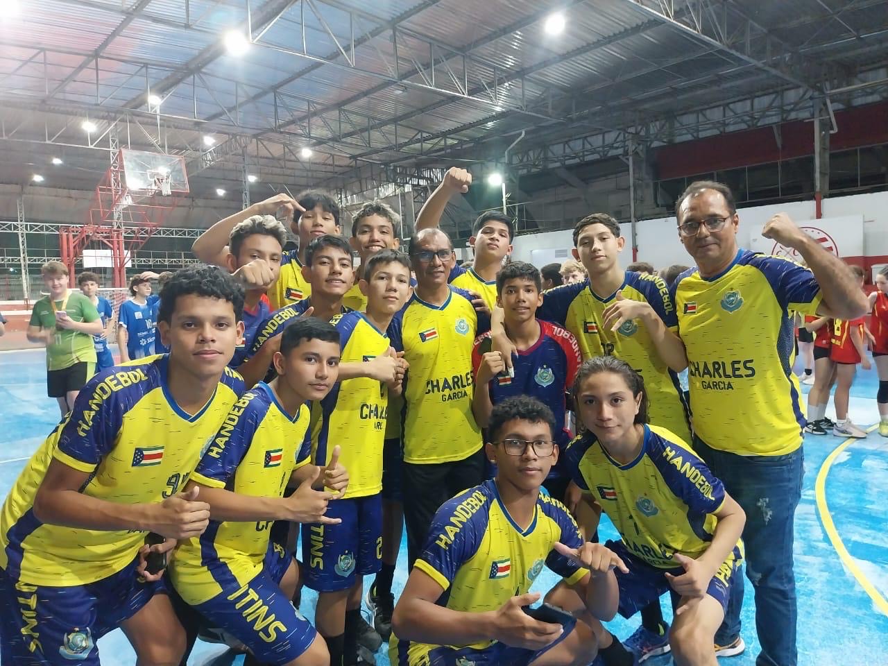 Campeoes dos Jogos Escolares Brasileiros recebem mocao de aplausos da deputada Mayra Dias Os5kBG