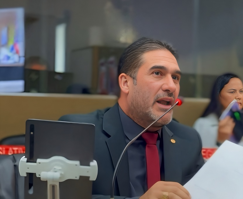 Deputado Cristiano DAngelo propoe politica de capacitacao em inteligencia artificial para professores da rede publica do Amazonas Foto Ely Caldeira JYGkNy