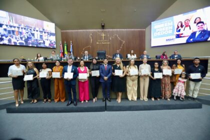 Deputado Mario Cesar Filho realiza Sessao Especial em homenagem ao Dia do Empreendedor Foto Leandro Cardoso GIA9hx