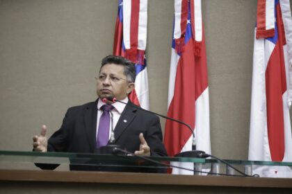 Deputado Sinesio Campos destaca a importancia do auxilio para pescadores artesanais em meio a seca extrema Foto Danilo Mello Aleam 1024x682 YtT63I