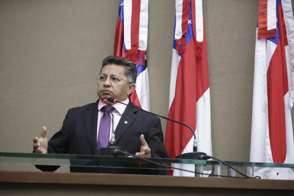 Deputado Sinesio Campos destaca a importancia do auxilio para pescadores artesanais em meio a seca extrema Foto Danilo Mello Aleam 1024x682 YtT63I