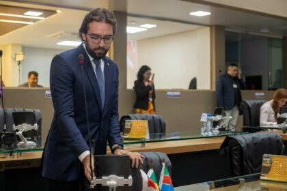 Deputado Thiago Abrahim propoe isencao de IPVA para pessoas com deficiencia no Amazonas Foto Jhonatan Darth 1024x683 xiwIGh