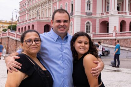No aniversario de 355 anos de Manaus Roberto Cidade renova seu compromisso por melhorias para a capital da Amazonia Foto Herick Pereira nCK966
