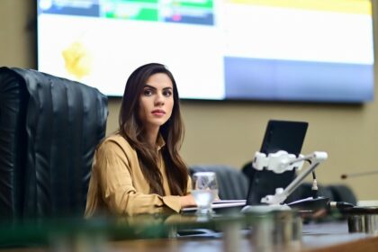 Por iniciativa de Debora Menezes medidas de enfrentamento ao trafico infantil viram Lei no Amazonas Foto Daniel Nogueira 1024x683 eJjsp6
