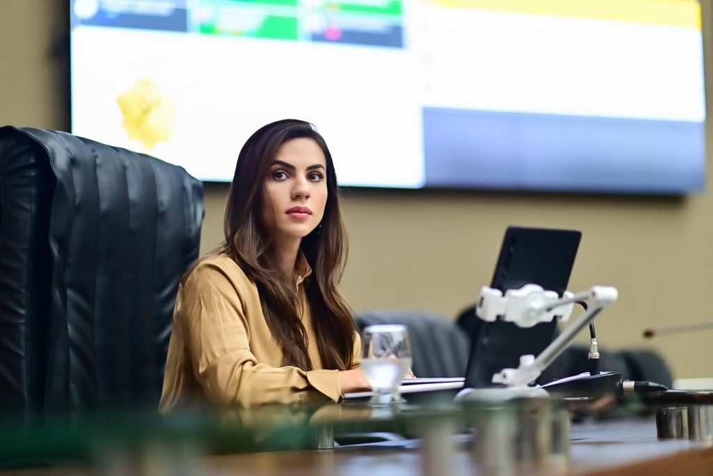 Por iniciativa de Debora Menezes medidas de enfrentamento ao trafico infantil viram Lei no Amazonas Foto Daniel Nogueira 1024x683 eJjsp6