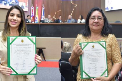 Professoras Mirian Barroncas e Eliab Lima sao homenageadas com a Medalha do Merito Legislativo Educacional por iniciativa do deputado Joao Luiz Foto Mauro Smith GBv9Zh