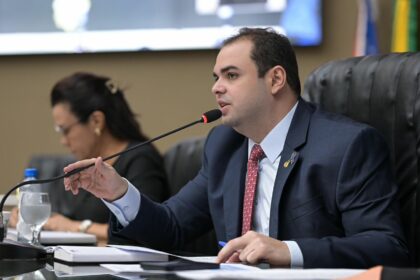 Apos cobranca de Roberto Cidade IMMU intensifica acoes de fiscalizacao a veiculos de grande porte nas vias de Manaus Foto Rodrigo Brelaz IM7hTt