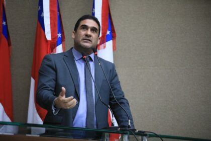 Cristiano DAngelo avanca com proposta que facilita a sucessao de imoveis rurais para agricultores familiares no Amazonas Foto Ely Caldeira 1024x683 b00JA3