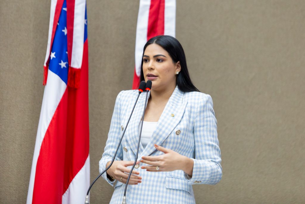 Deputada Mayra Dias apresenta Projeto de Lei sobre conscientizacao do tumor desmoide no Amazonas Foto Aguilar Abecassis 1024x683 uRnpVo