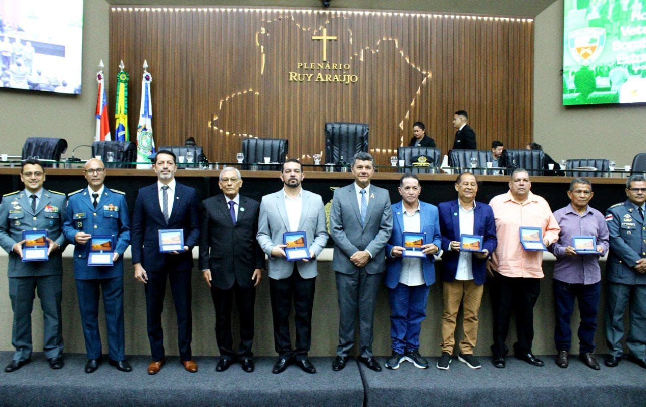 Deputado Comandante Dan realiza Sessao Especial em homenagem ao Dia Estadual do Veterano Militar Mz4L7V