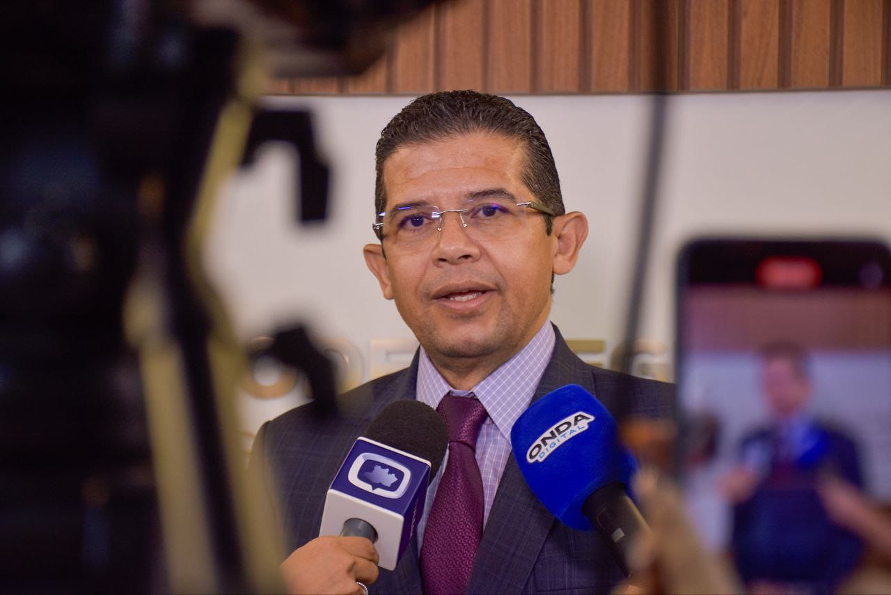 Deputado Joao Luiz propoe que Aleam atualize a legislacao sobre a proibicao de celulares em salas de aula no Amazonas Foto Mauro Smith k4j2TO