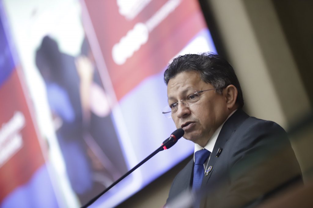 Deputado Sinesio Campos destina emendas para equipar hospitais do Amazonas com aparelhos de endoscopia e colonoscopia Foto Danilo Mello Aleam 1024x682 mGbKPj