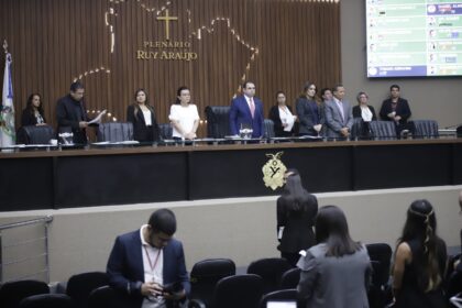Durante votacao de 53 materias legislativas Aleam cria Procuradoria Especial da Crianca e do Adolescente Foto Danilo Mello Aleam YVrgh8