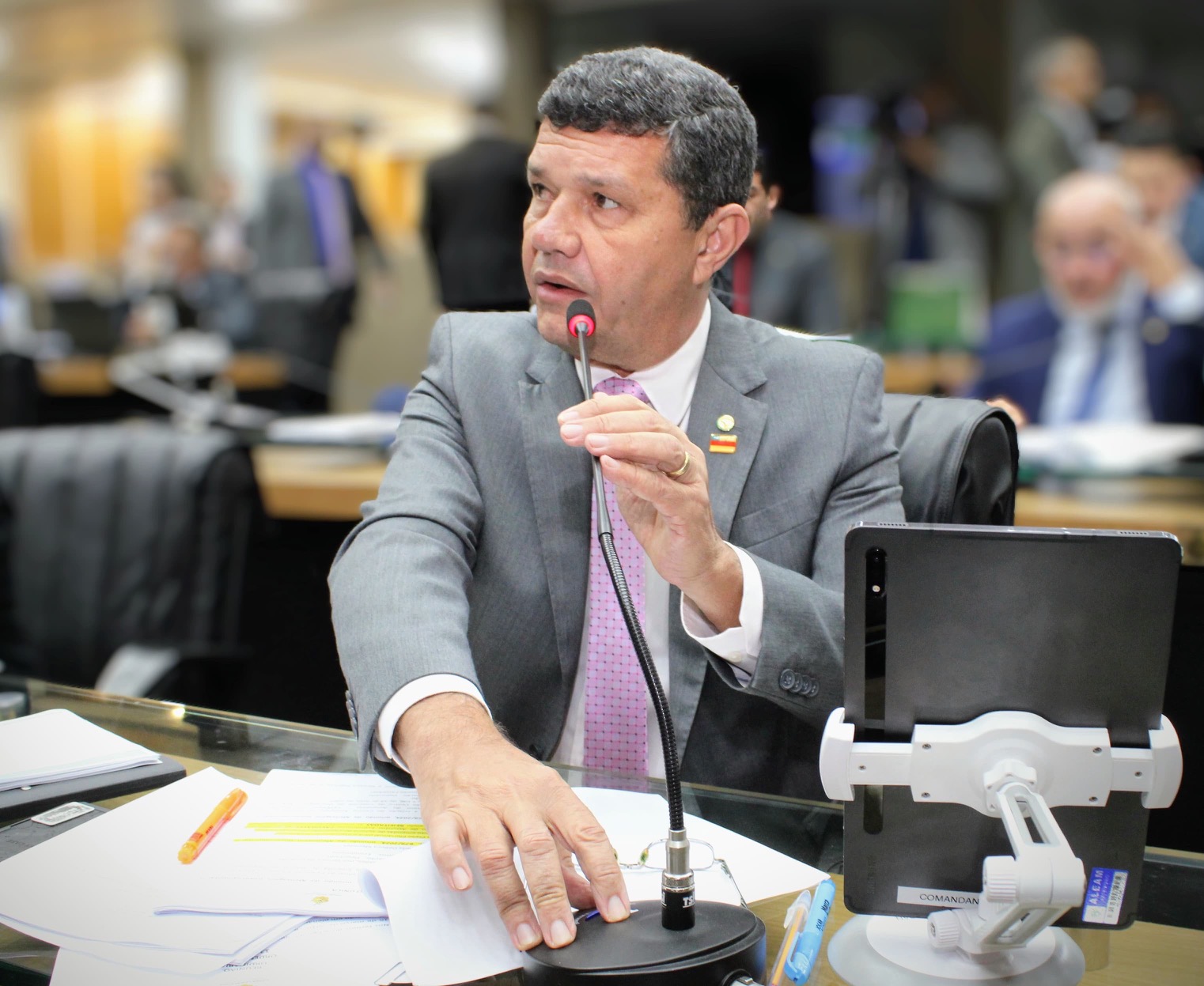 Comandante Dan aprova Projeto de Lei com diretrizes a seguranca publica EPZnSP
