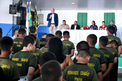 Deputado Cabo Maciel celebra 27 anos do Programa Formando Cidadao e reforca compromisso para torna lo lei Foto Paulo Ferraz 1024x683 EOEmKE