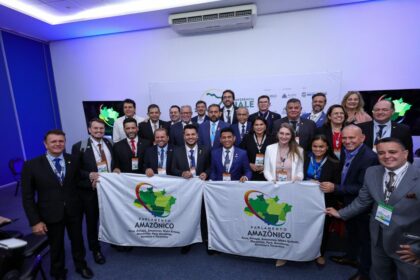 Deputado Thiago Abrahim diz na Unale que e importante participacao do Parlamento Amazonico na COP 30 1024x683 CjXlWG