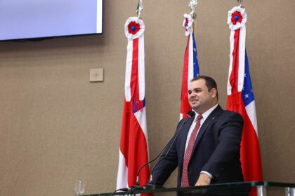 PL de Roberto Cidade amplia protecao ao consumidor de operadoras de TV por assinatura e internet Foto Rodrigo Brelaz J1pOAm